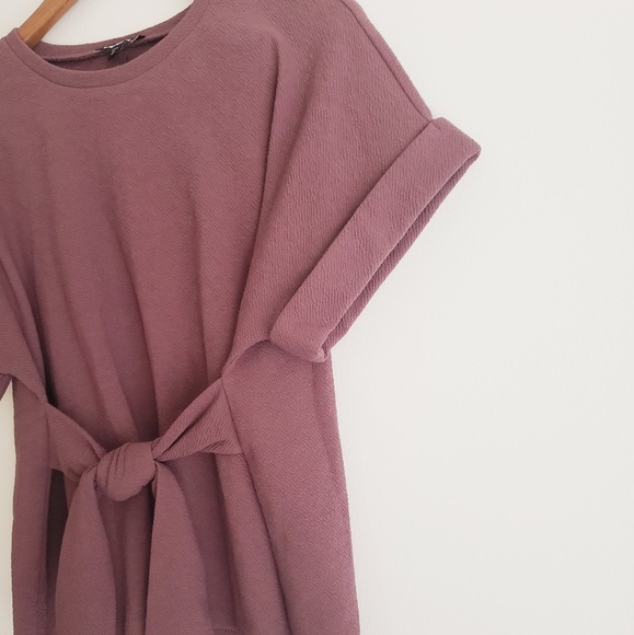 Express Tie Front Top - Picture 7 of 8